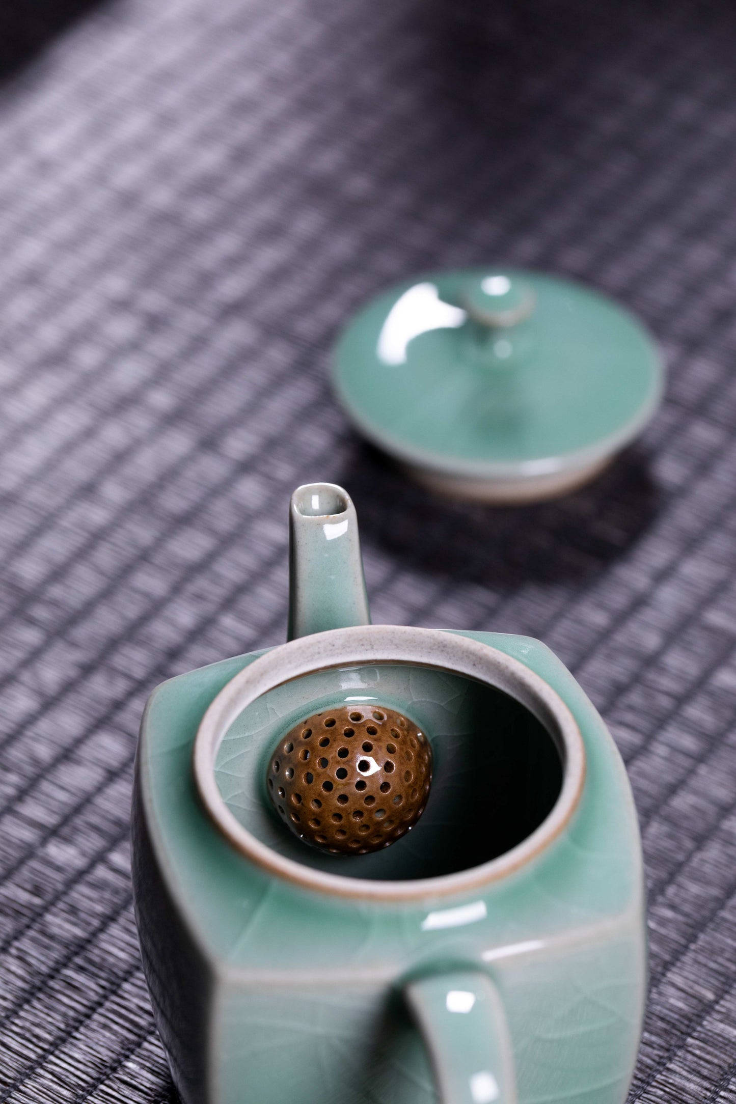 Longquan Celadon 5-Head Round-Top Square-Bottom Teapot set