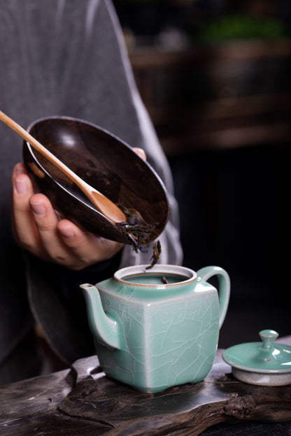 Heaven & Earth · 天圆地方 Celadon Teaware Set (5-piece)