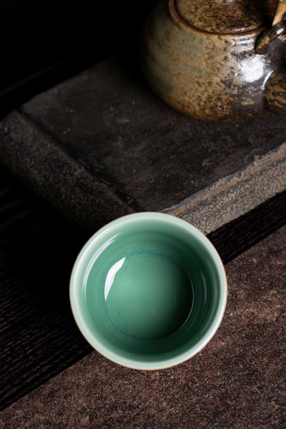Longquan celadon master cup, Goldfish Master cup, Host-Cup