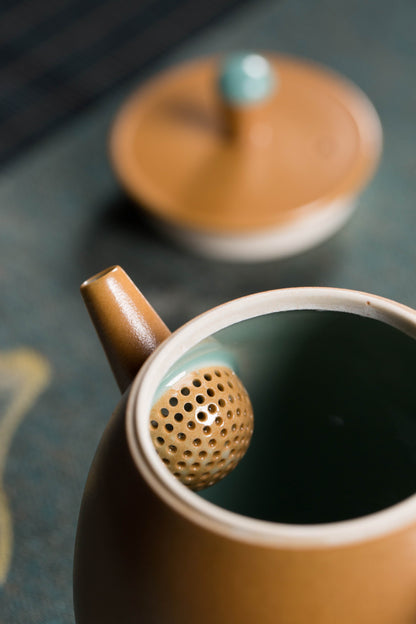 Longquan Gray Glaze Celadon Tea Set — 8-Head “Autumn Delight” Pomegranate Motif Teapot Set