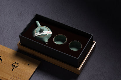 Longquan Celadon Ge Kiln Xishi 3 Head Teapot set